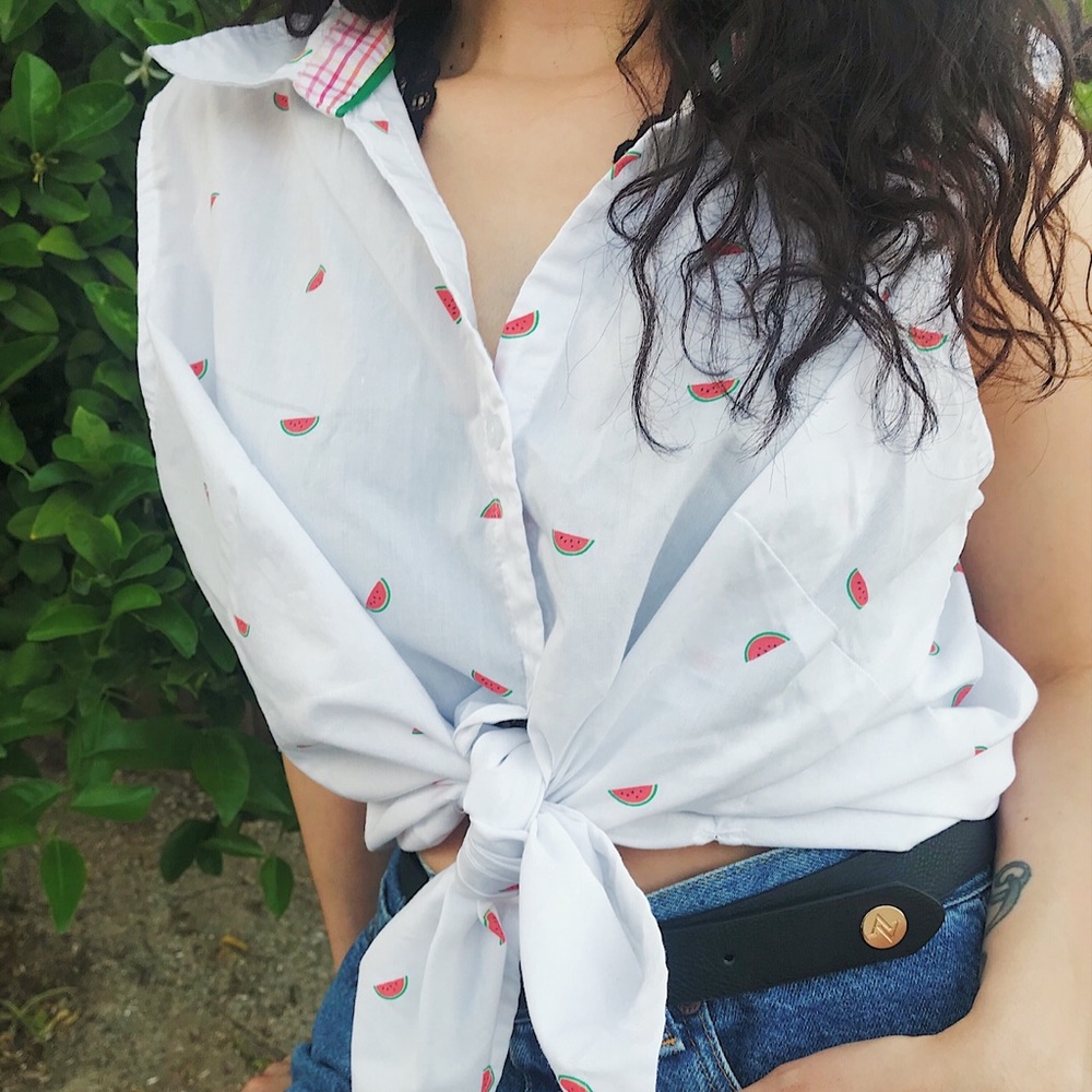 White vintage button down shirt 🍉